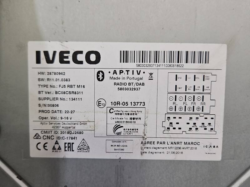 Штатна магнітола радіо Iveco Daily 28780942 — фото деталі 7