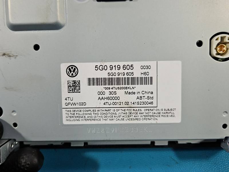 Штатна магнітола радіо Volkswagen Golf 7 5G0919605 — фото деталі 8