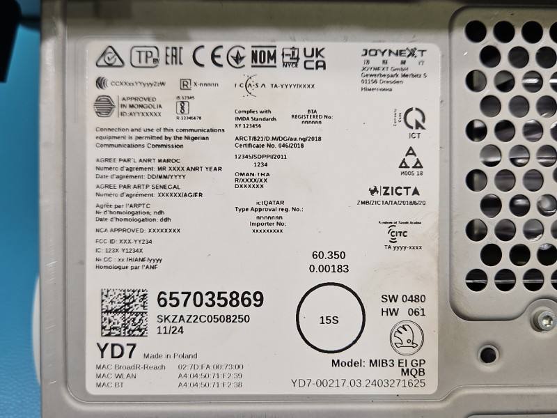 Штатна магнітола радіо Skoda Fabia 4 657035869 — фото деталі 6