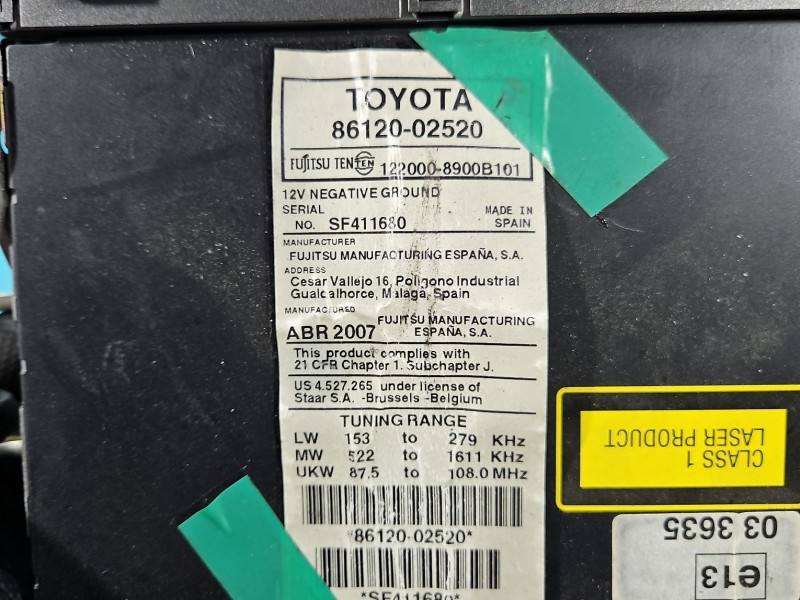 Штатна магнітола радіо Toyota Auris 86120-02520 — фото деталі 10