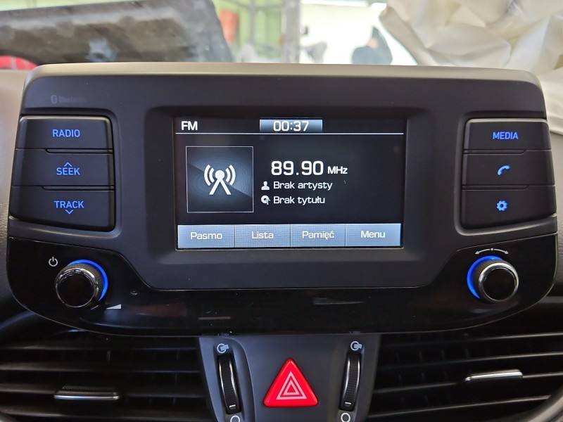 Штатна магнітола радіо Hyundai I30 96180-G4700PMP