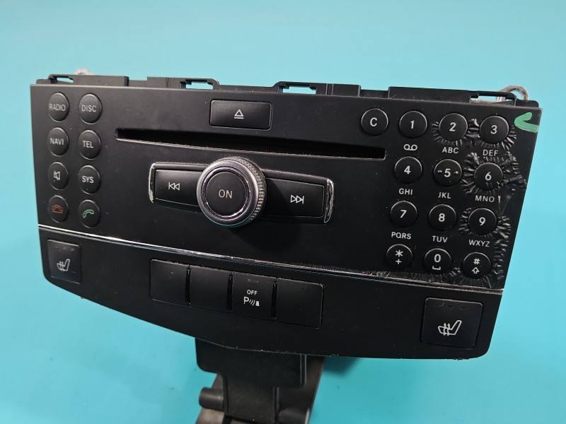 Штатна магнітола радіо Mercedes C W204 A2048708990