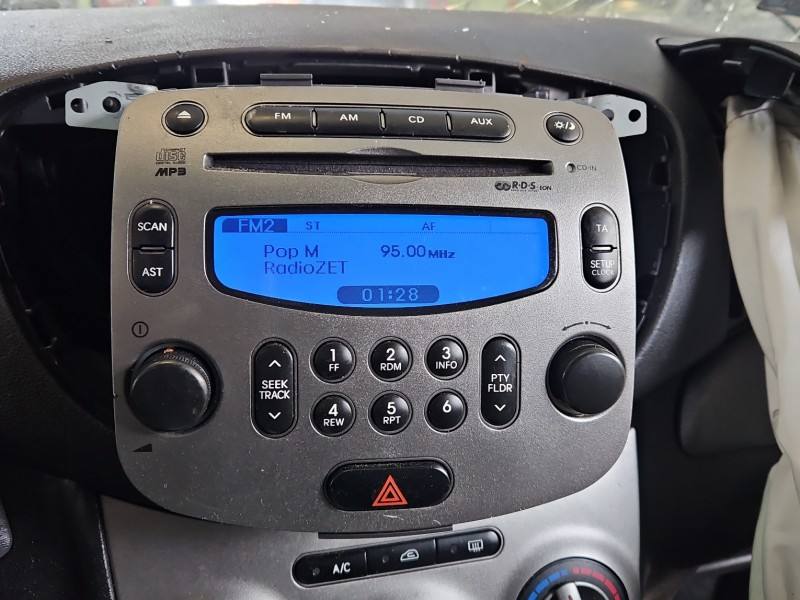 Штатна магнітола радіо Hyundai I10 96100-0X231RA5