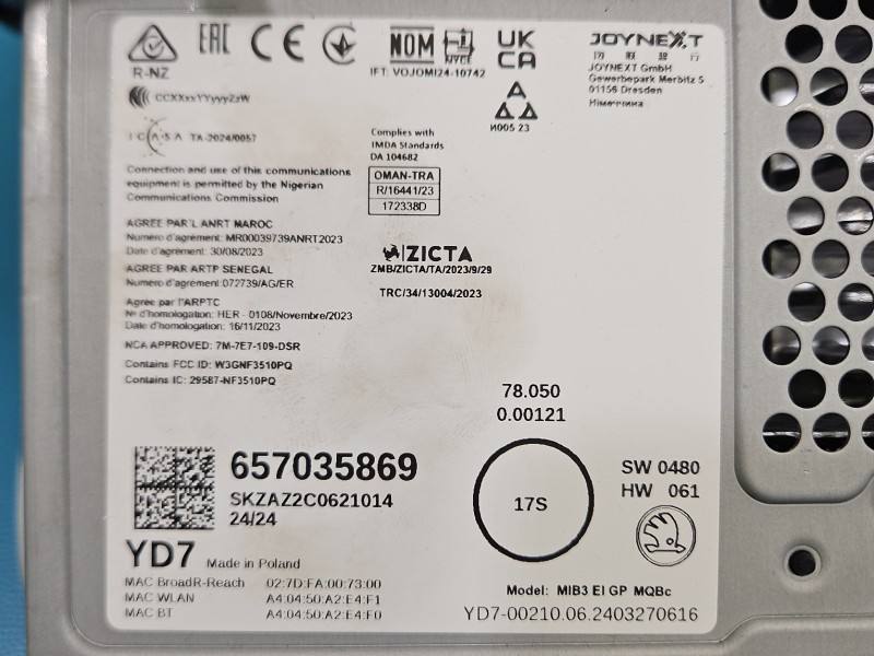 Штатна магнітола радіо Skoda Kamiq 657035869 — фото деталі 9