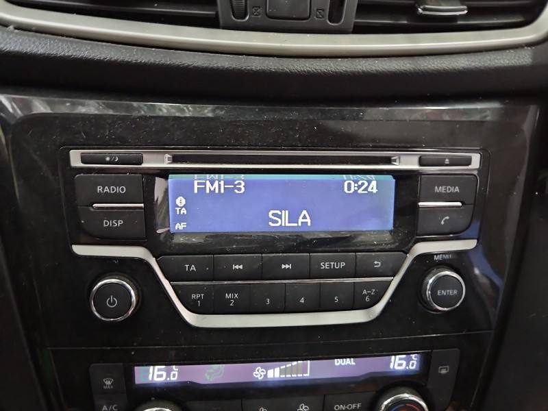 Штатна магнітола радіо Nissan Qashqai 28185-4CA0A