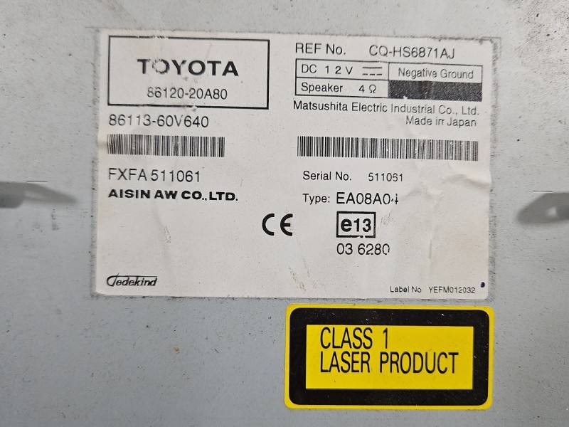 Штатна магнітола радіо Toyota Avensis T27 86113-60V640 — фото деталі 5