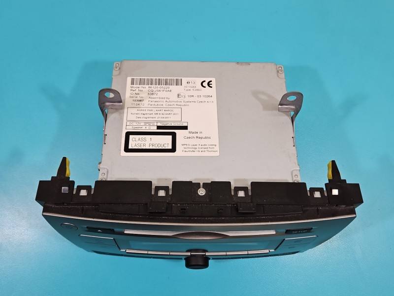 Штатна магнітола радіо Toyota Avensis T27 86120-05220 — фото деталі 5