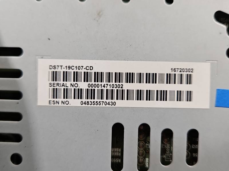 Штатная магнитола радио Ford Fusion DS7T-19C107-CD — фото детали 10