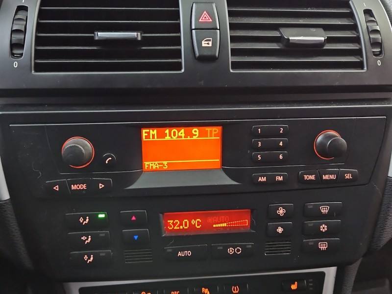 Штатна магнітола радіо BMW X3 E83 9129526