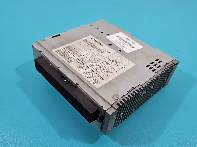 Штатная магнитола радио Volvo V50 30732850