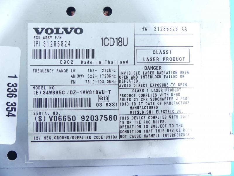 Штатна магнітола радіо Volvo V50 31285824 — фото деталі 4