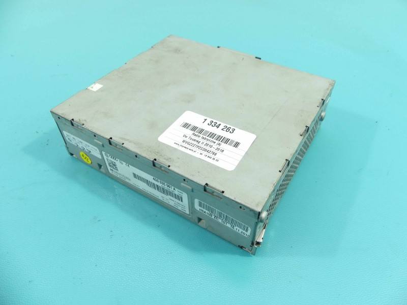 Штатная магнитола радио Volkswagen Touareg 4G0035061A