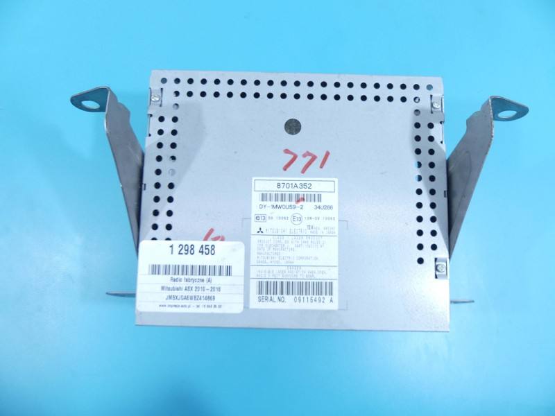 Штатна магнітола радіо Mitsubishi ASX 8701A352 — фото деталі 4