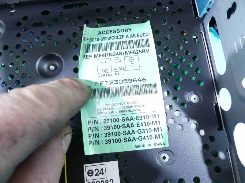 Штатна магнітола радіо Honda Jazz 39100-SAA-G412N5 — фото деталі 7