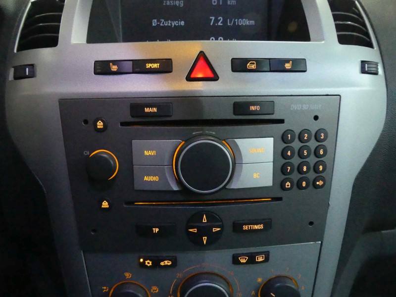 Штатна магнітола радіо Opel Zafira B 00041777