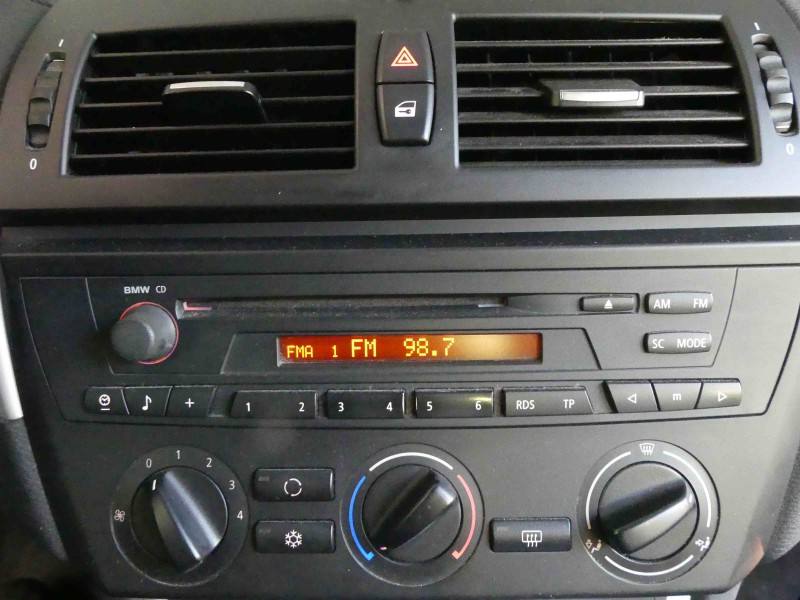 Штатна магнітола радіо BMW X3 E83 9142413