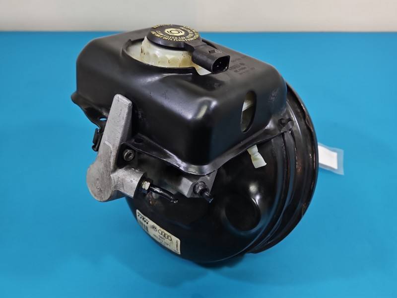 Вакуумний підсилювач гальм ГТЦ Audi A4 B8 8K0612103L