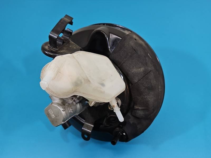 Вакуумний підсилювач гальм ГТЦ Mazda CX 3 0204823725
