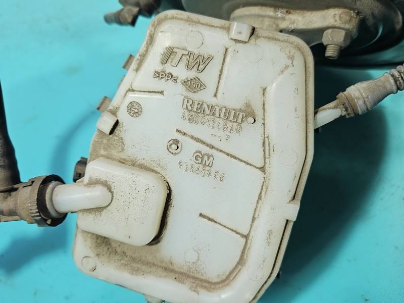 Вакуумний підсилювач гальм ГТЦ Renault Trafic 472108651R — фото деталі 6