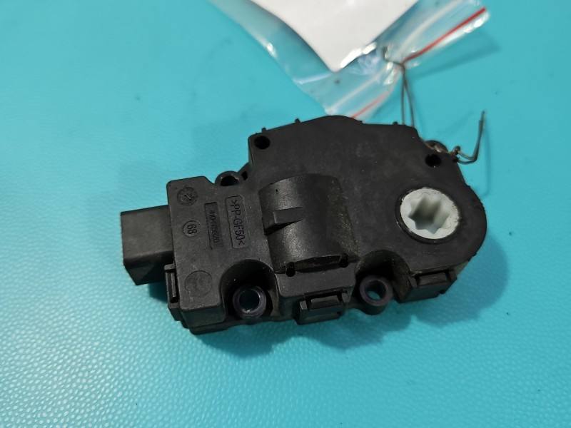 Моторчик заслінки пічки Mercedes Vito 410475520
