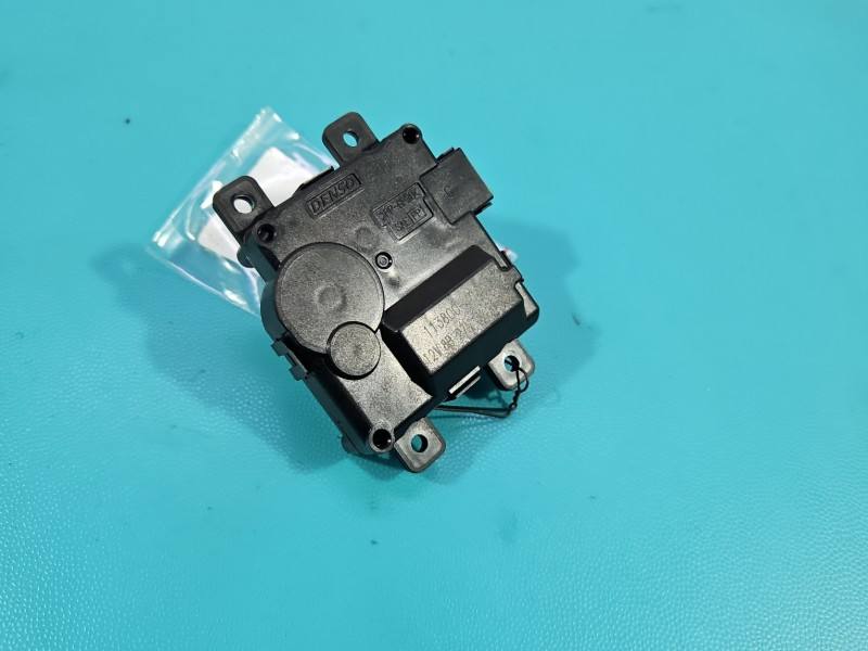 Моторчик заслінки пічки Honda CR-V 113800-4040
