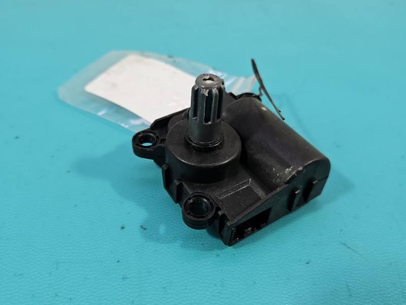 Моторчик заслонки печки Kia Picanto EA1F1-CXGCA01