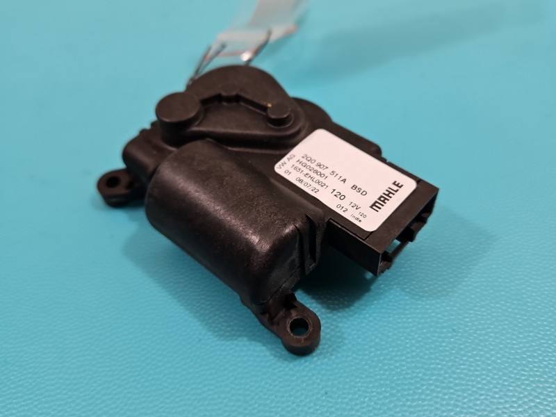 Моторчик заслінки пічки Seat Arona 2Q0907511A