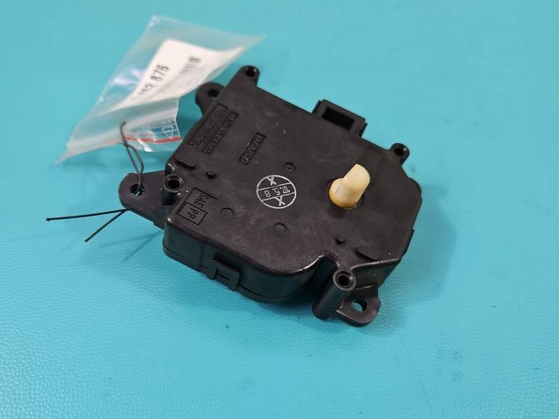 Моторчик заслонки печки Lexus RX 063700-8810