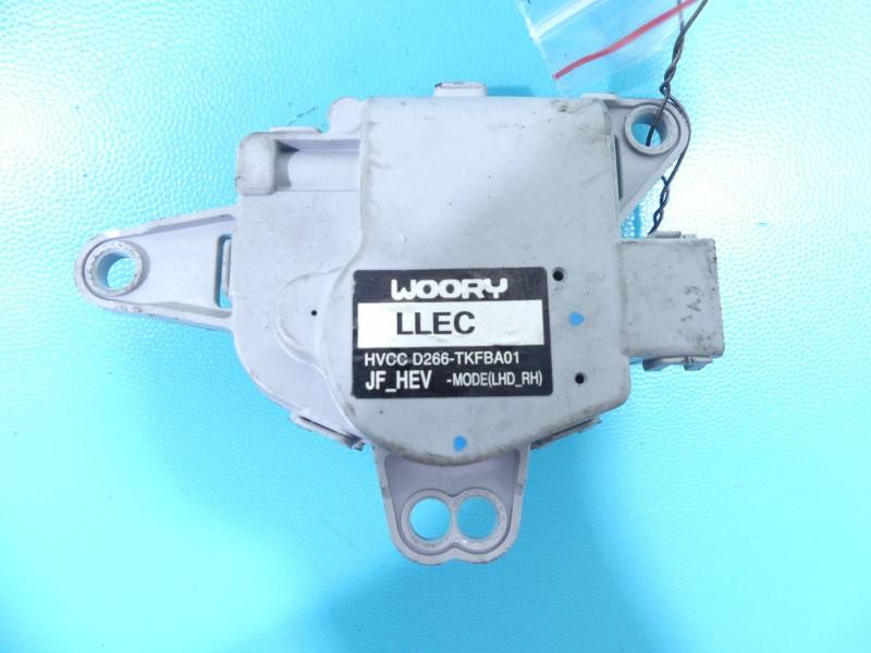 Моторчик заслонки печки Kia Optima D266-TKFBA01
