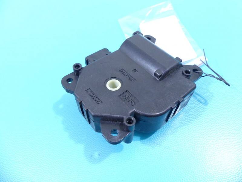 Моторчик заслінки пічки Subaru Legacy 113800-3830