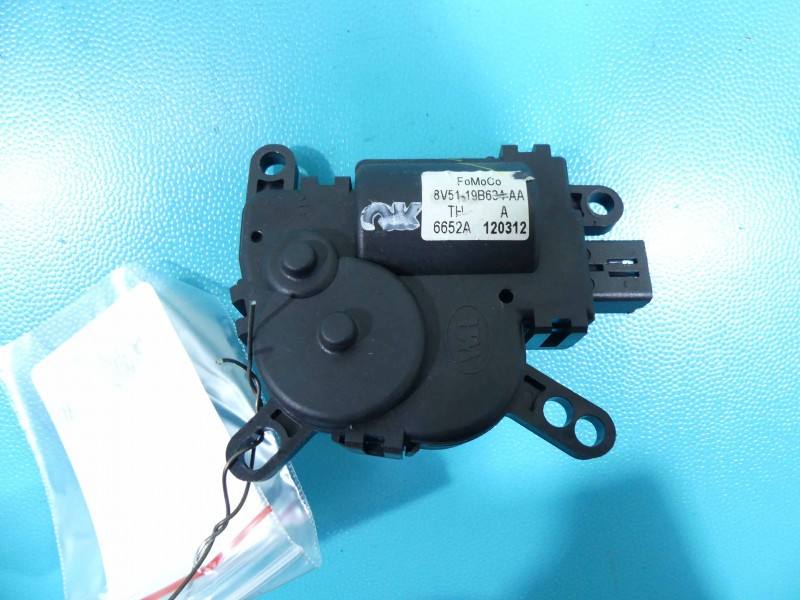 Моторчик заслінки пічки Ford Fiesta 8V51-19B634-AA