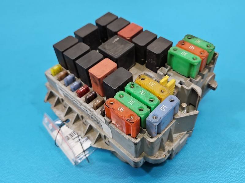 Блок предохранителей Iveco Daily 5801294545