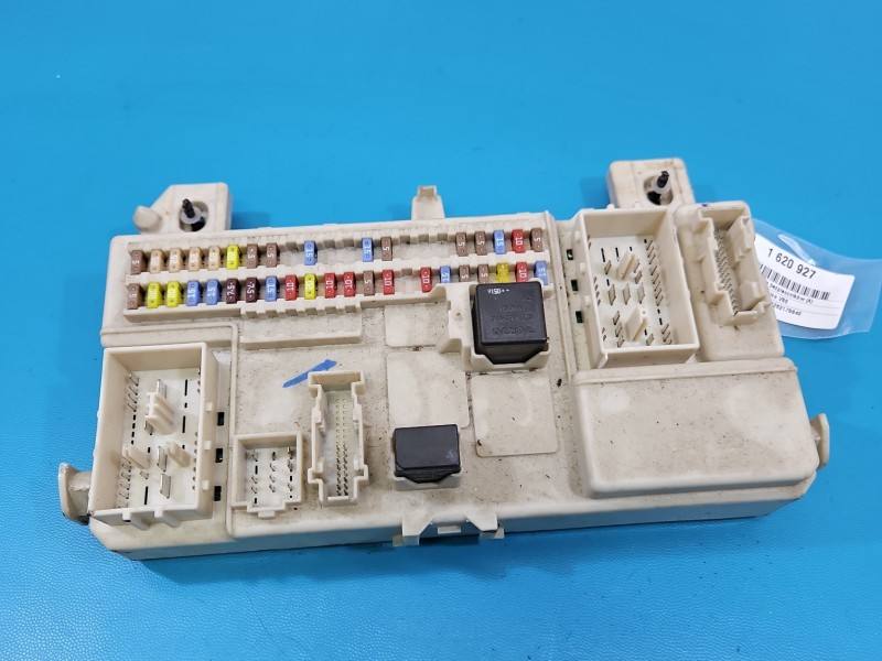 Блок запобіжників Volvo V50 30728906