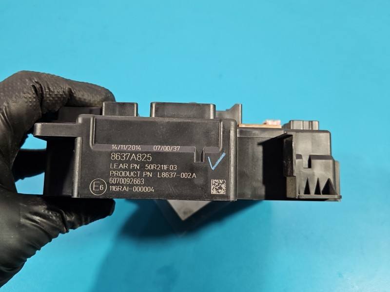 Блок предохранителей Mitsubishi Lancer 8637A825 — фото детали 6