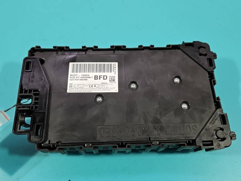 Блок предохранителей Ford Mondeo QU5T-15604 — фото детали 4