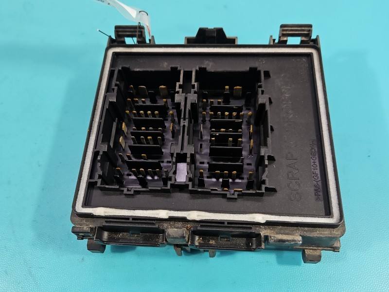 Блок предохранителей Ford Focus JX61T-14D068-BD — фото детали 7