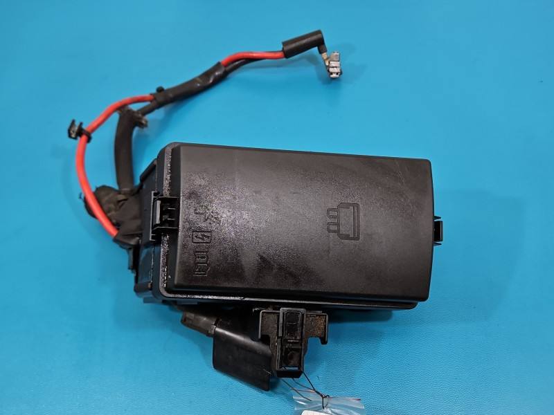Блок предохранителей Volkswagen Passat B8 5Q0907351B — фото детали 2