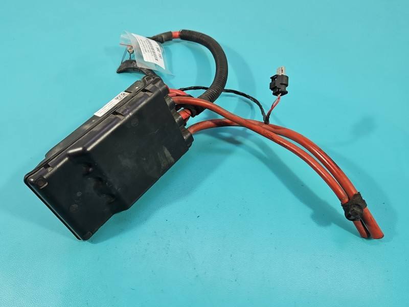 Блок предохранителей BMW i3 343465-01