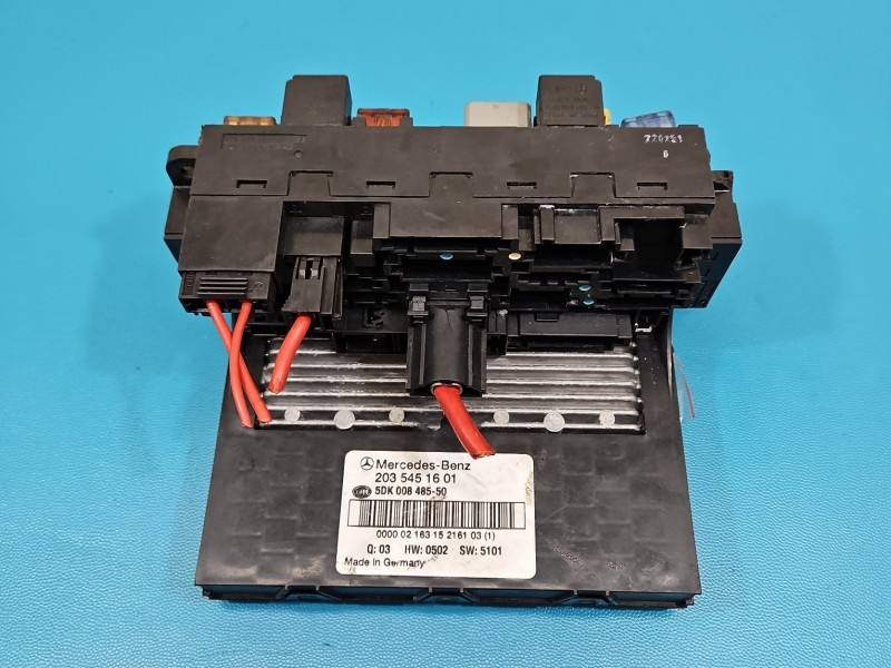 Блок запобіжників Mercedes C W203 5DK008485-50 — фото деталі 3