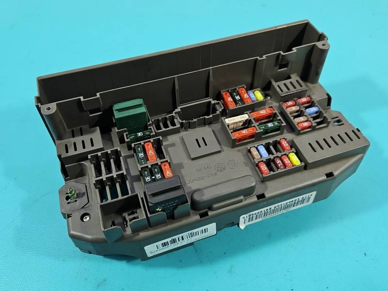Блок запобіжників BMW X6 518966010B