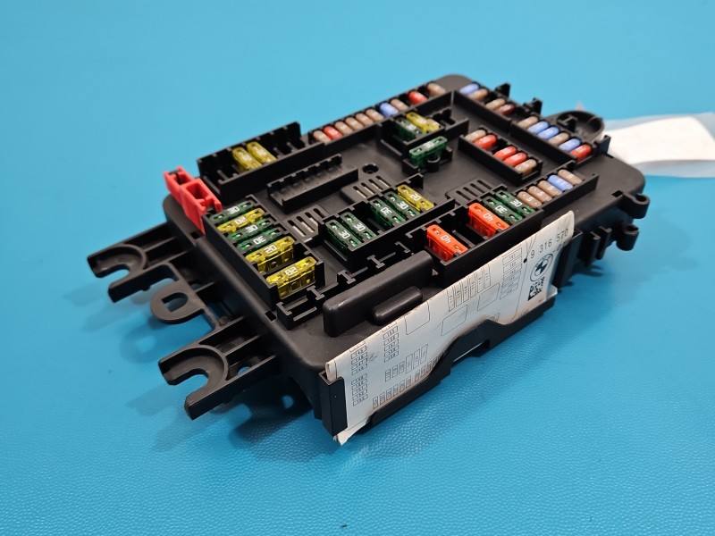 Блок предохранителей BMW X5 F15 9316569