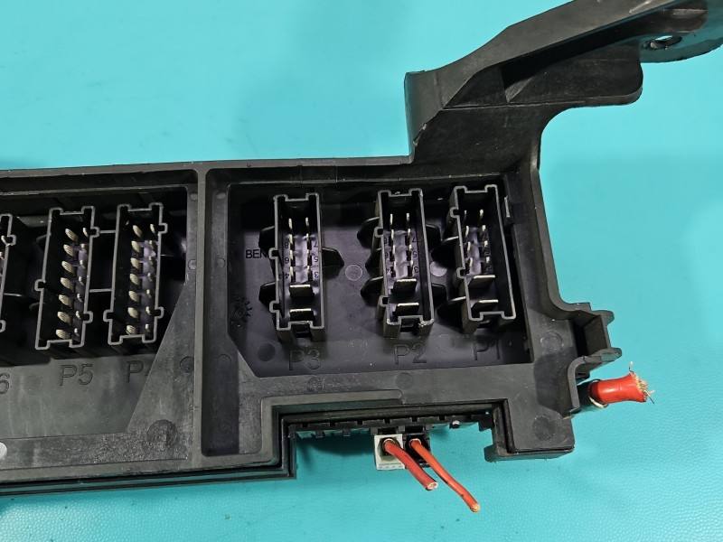 Блок предохранителей Mercedes ML W164 A1645402372 — фото детали 5