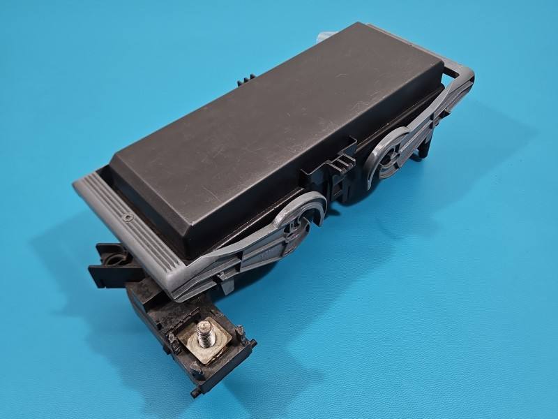 Блок запобіжників Fiat Freemont 68143318AF