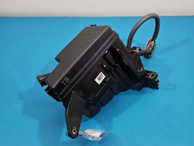 Блок запобіжників Lexus NX 82662-78120