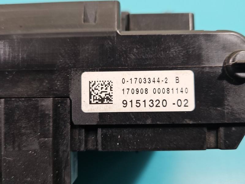 Блок предохранителей BMW 7 F01 9151320-02 — фото детали 4