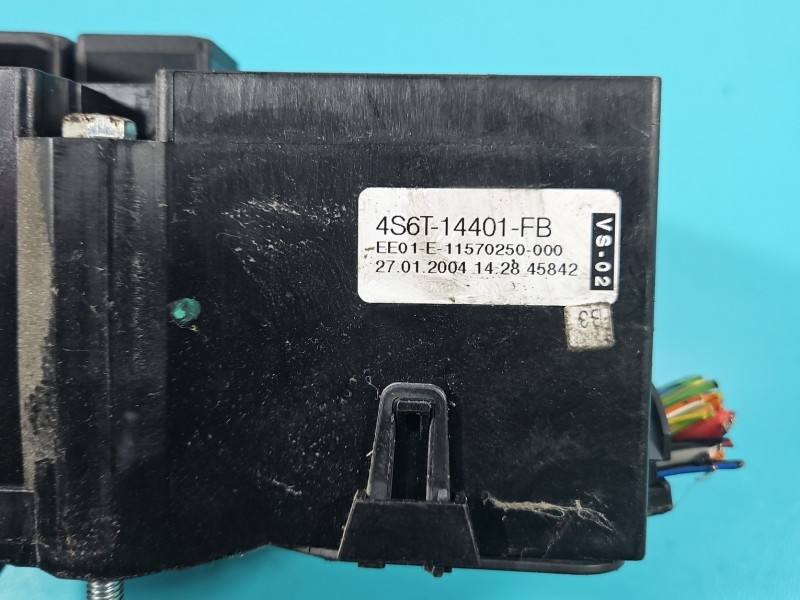 Блок предохранителей Ford Fiesta 4S6T-14401-FB — фото детали 7