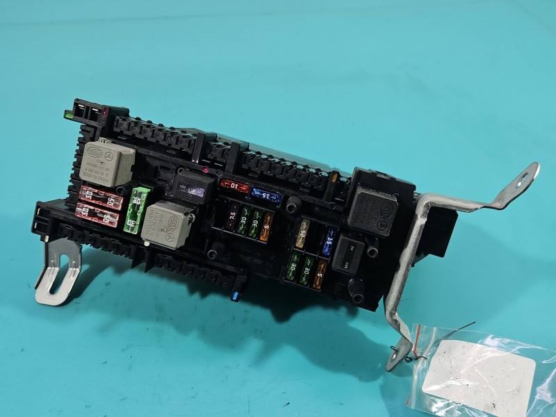 Блок запобіжників Mercedes E W212 5DK011023-36