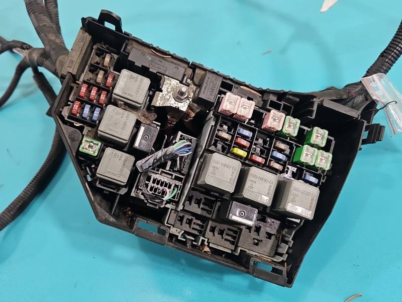 Блок предохранителей Ford Galaxy 6G9T-14A067-A — фото детали 7