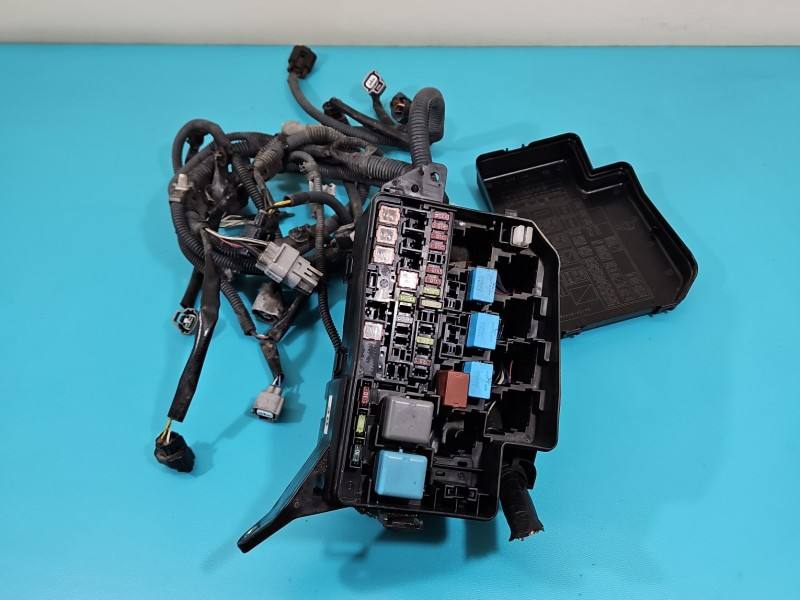Блок предохранителей Toyota Rav4 82662-42190 — фото детали 2