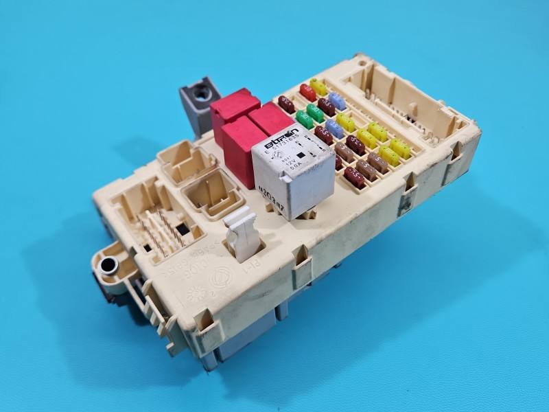 Блок запобіжників Fiat Bravo 51786512